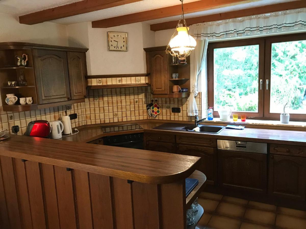 Gemuetliches Gaestehaus! Waldkraiburg Εξωτερικό φωτογραφία