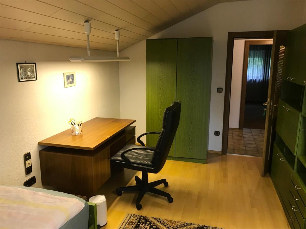 Gemuetliches Gaestehaus! Waldkraiburg Εξωτερικό φωτογραφία